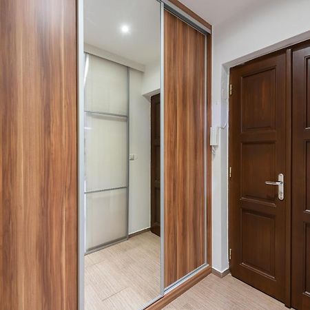 10 Min City Centre 5 People Apartment, Free Coffee 布拉格 外观 照片
