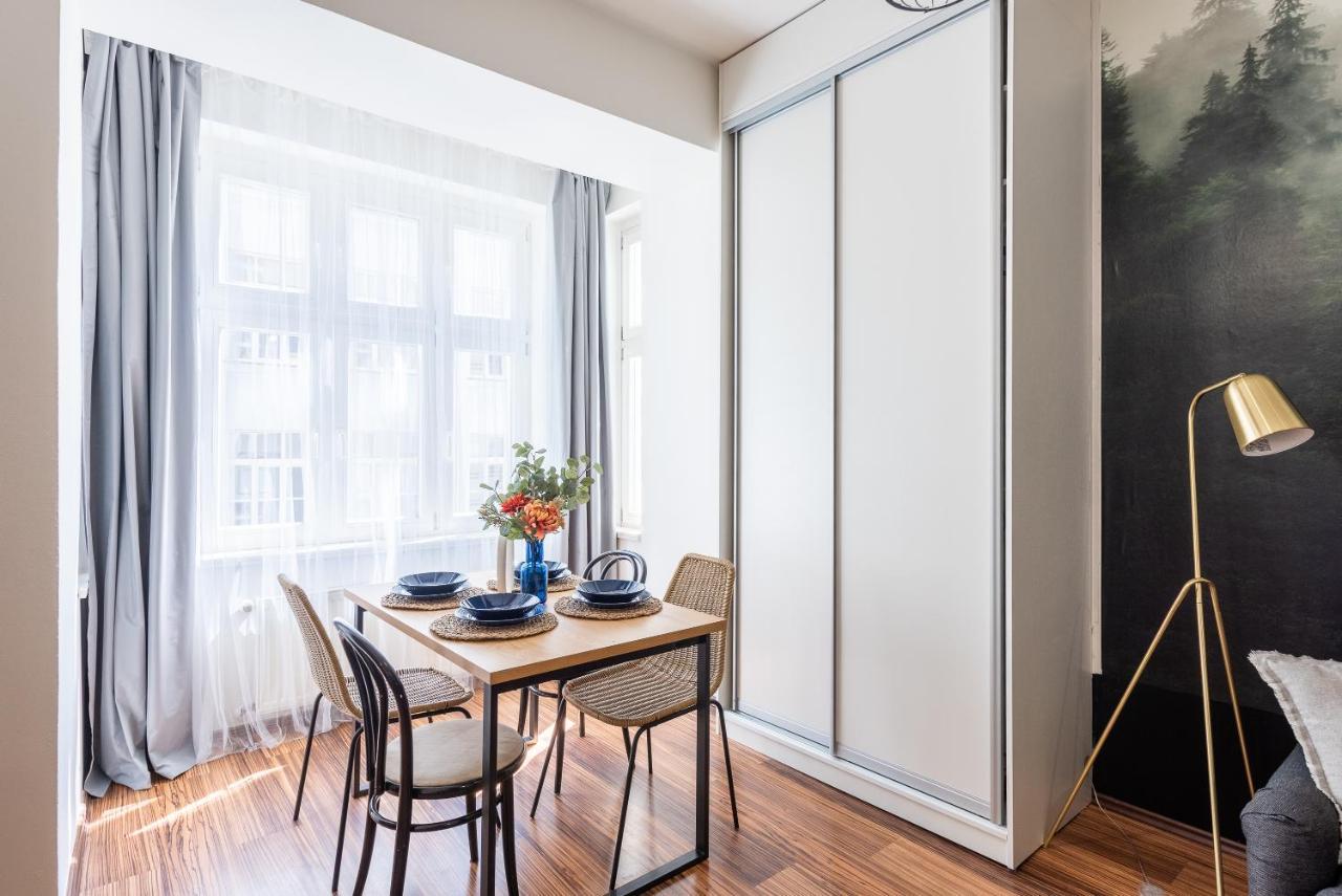 10 Min City Centre 5 People Apartment, Free Coffee 布拉格 外观 照片