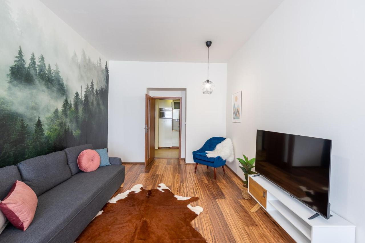 10 Min City Centre 5 People Apartment, Free Coffee 布拉格 外观 照片